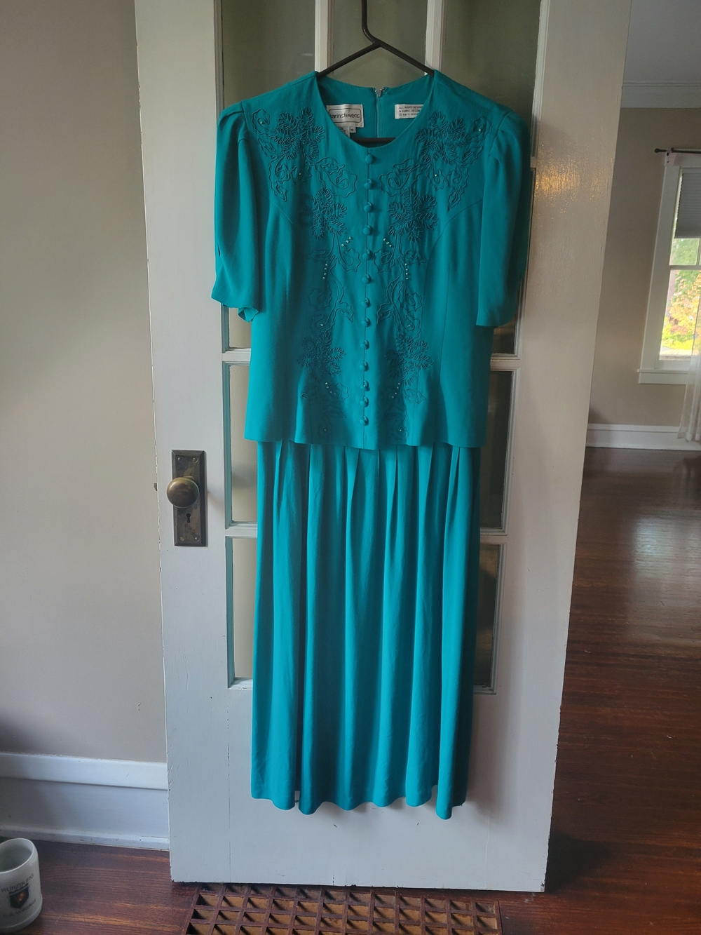 KARIN STEVENS Embroidered Woman 12 Overlay Maxi DRESS Pleated Church VTG